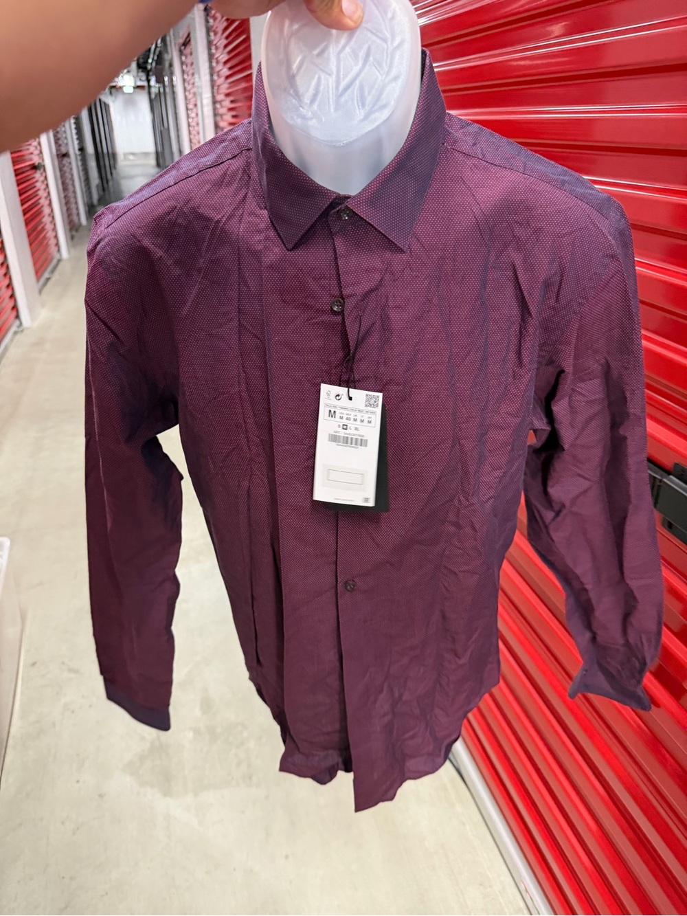 Zara Men's Dress Shirt in Deep Burgundy